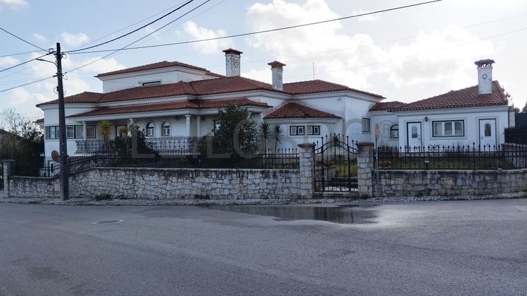 Moradia V4 · Leiria