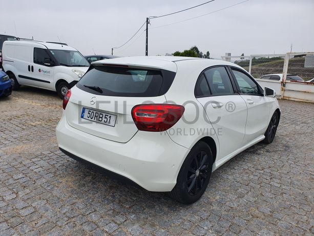 Mercedes-Benz A160D · Ano 2016