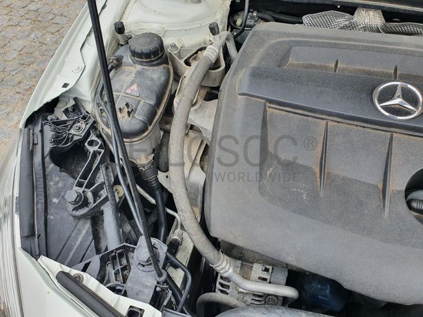 Mercedes-Benz A160D · Ano 2016
