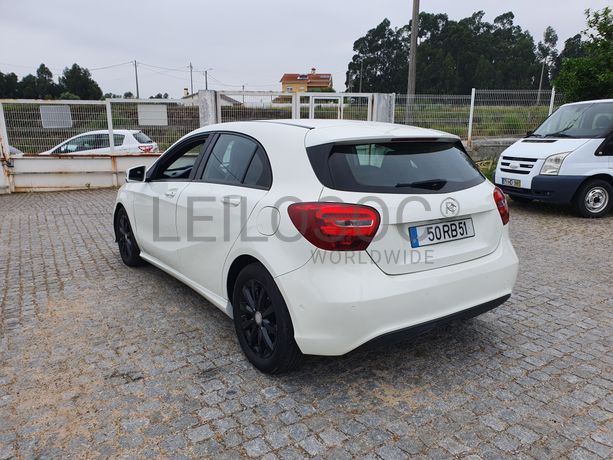 Mercedes-Benz A160D · Ano 2016