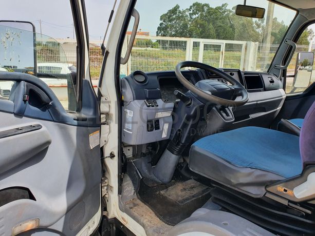 Mitsubishi Canter Fuso 7C18 · Ano 2013