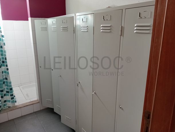 Equipamentos Industriais · Equipamento de Escritório