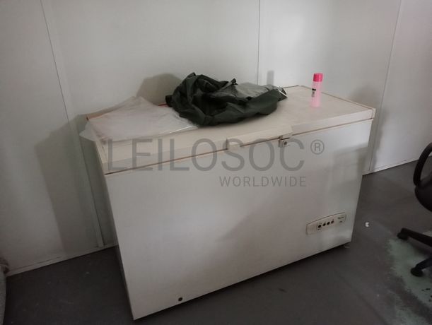 Equipamentos Industriais · Equipamento de Escritório