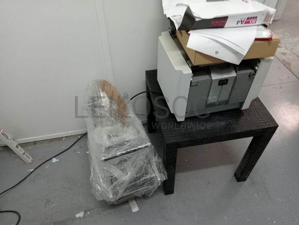 Equipamentos Industriais · Equipamento de Escritório