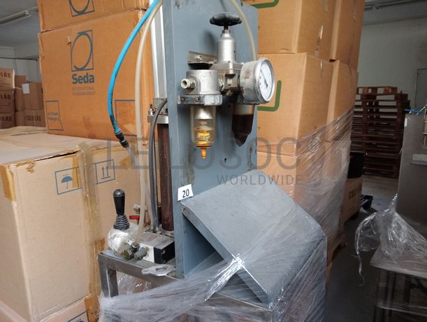 Máquinas de encher · Porta paletes · Diversos