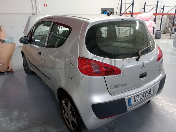 Mitsubishi Colt · Ano 2007