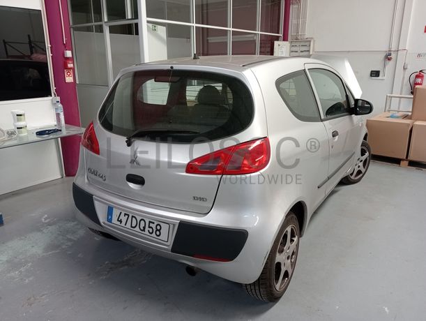 Mitsubishi Colt · Ano 2007