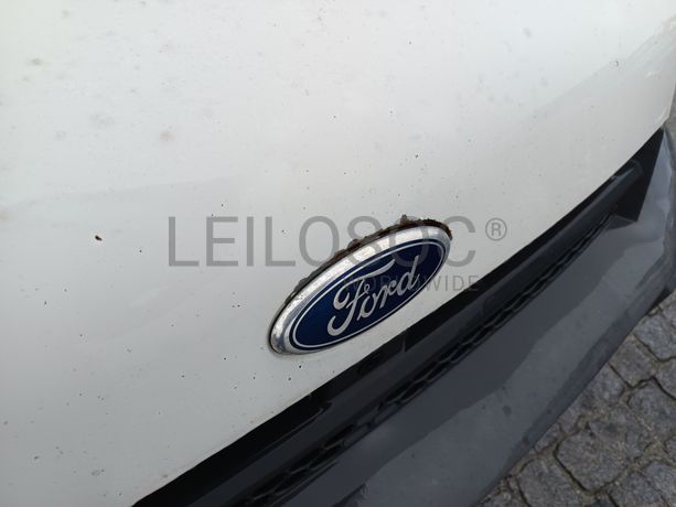 Ford Transit Connect · Ano 2015