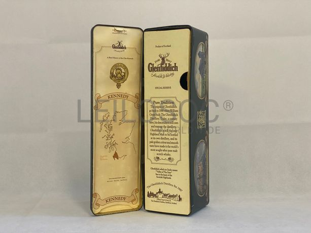 Whisky 'Glenfiddich Pure Malt' - Clan Kennedy