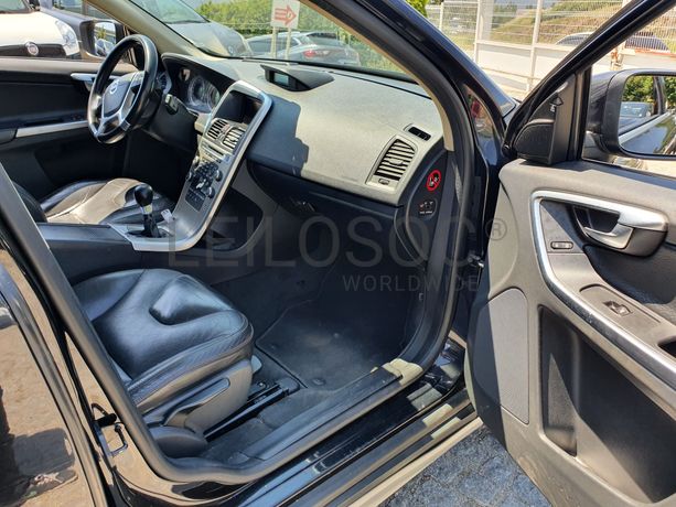 Volvo CX60 · Ano 2009