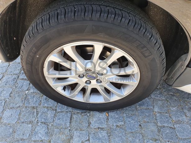 Volvo CX60 · Ano 2009