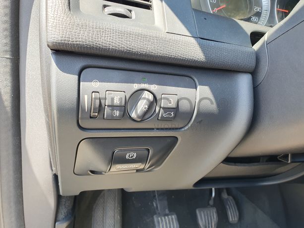 Volvo CX60 · Ano 2009