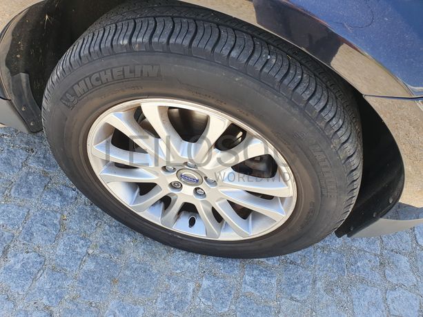 Volvo CX60 · Ano 2009