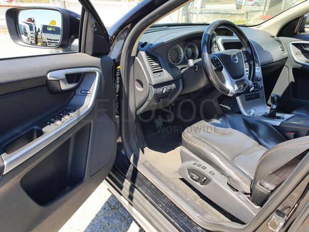 Volvo CX60 · Ano 2009