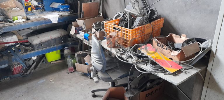 Equipamentos de Oficina · Porta Paletes