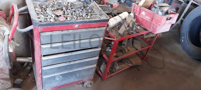 Equipamentos de Oficina · Porta Paletes