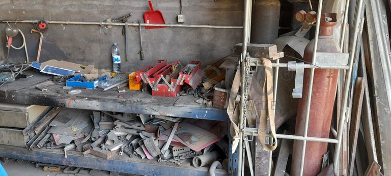 Equipamentos de Oficina · Porta Paletes