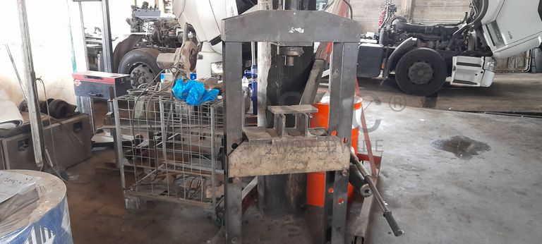 Equipamentos de Oficina · Porta Paletes