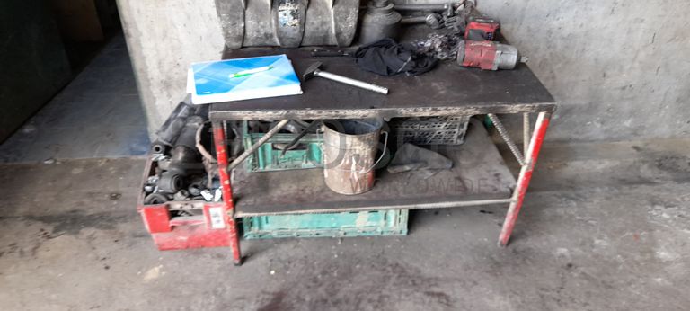 Equipamentos de Oficina · Porta Paletes