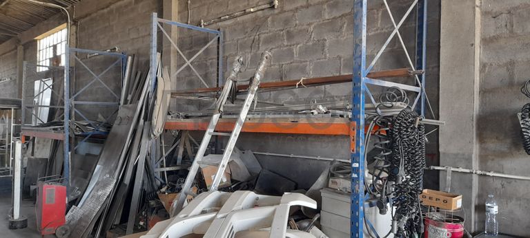 Equipamentos de Oficina · Porta Paletes