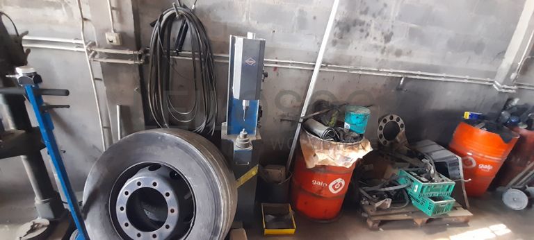 Equipamentos de Oficina · Porta Paletes