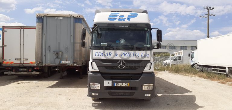 Mercedes-Benz Axor 1840