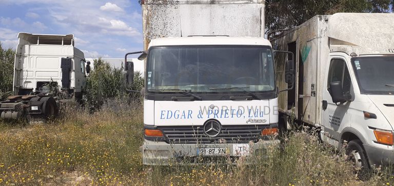 Mercedes-Benz Atego 815