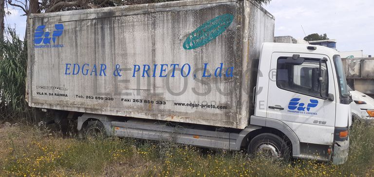 Mercedes-Benz Atego 815