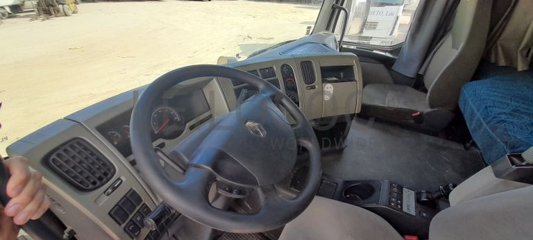 Renault Premium 460DXI