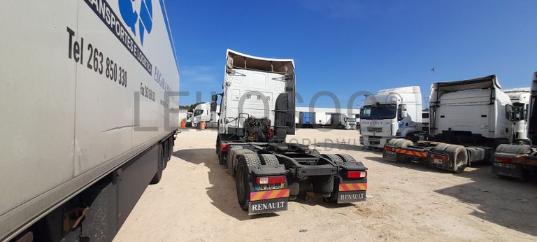 Renault Premium 460DXI