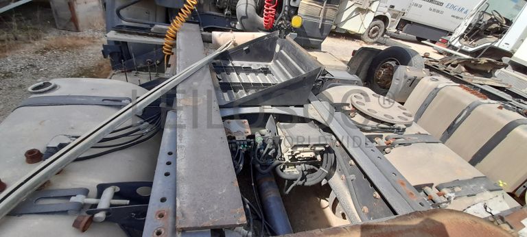 Renault Premium 450DXI