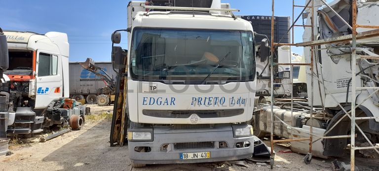 Renault Premium 270 DCI