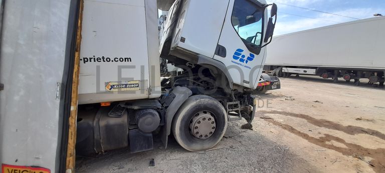 Renault Premium 270 DCI