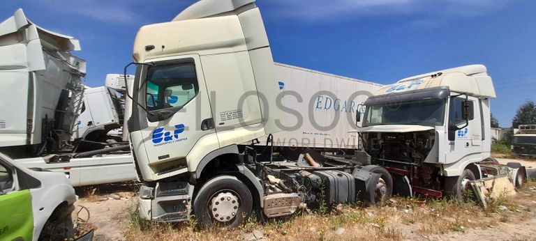 Renault Premium 420 DCI