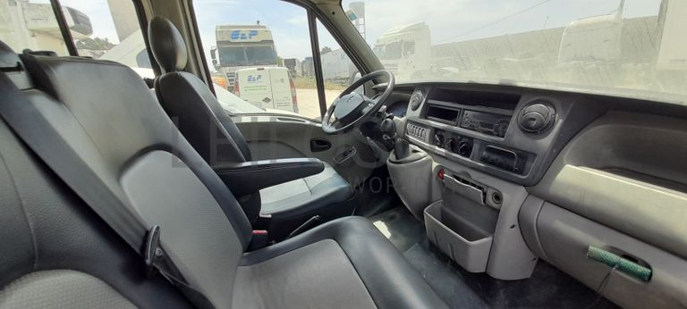 Renault Master DCI 120