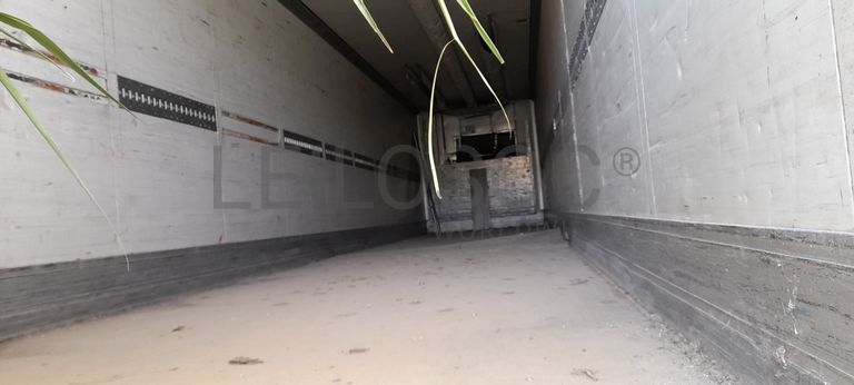 Semirreboque Schmitz SKO24