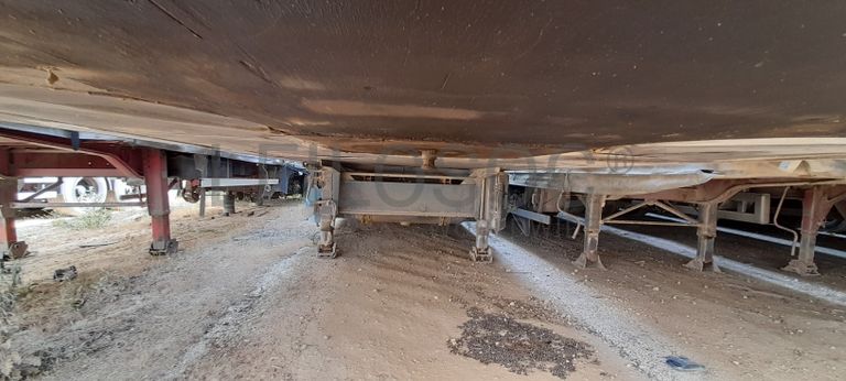 Semirreboque Schmitz SKO24