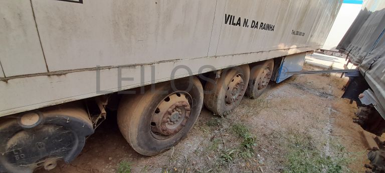 Semirreboque Schmitz SKO24