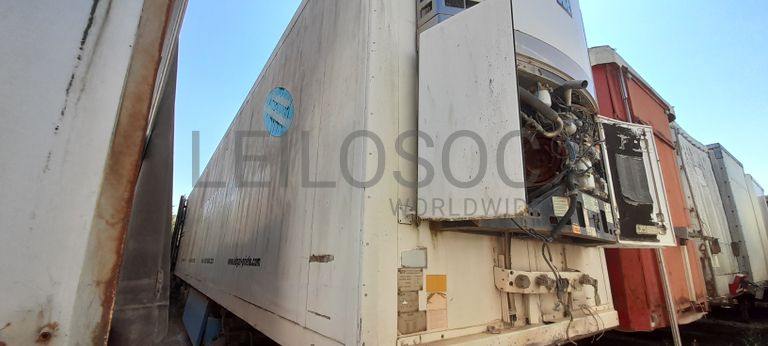 Semirreboque Schmitz SKO24