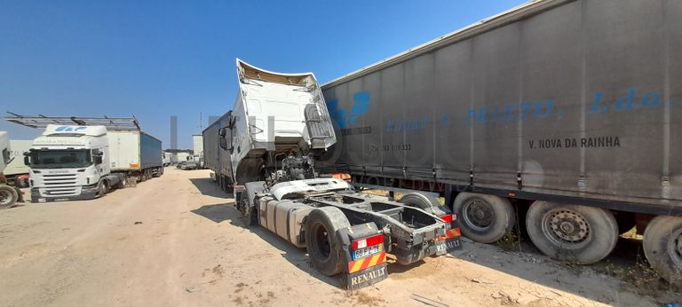 Renault Premium 450 DXI