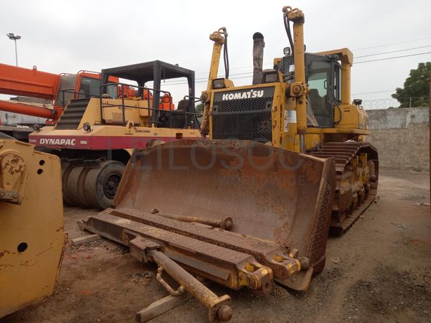 Bulldozer (40T) KOMATSU D155AX-5B