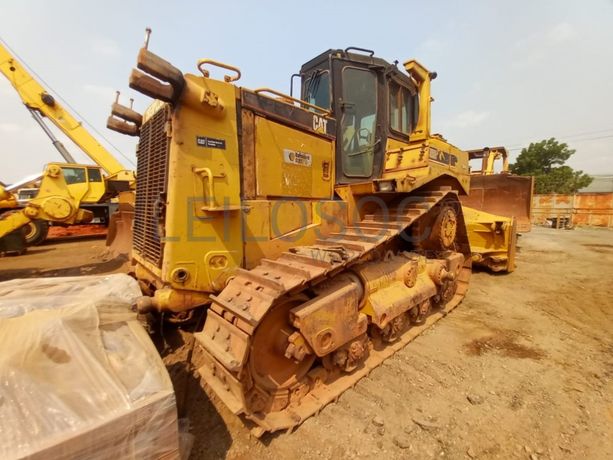 Bulldozer (40T) CATERPILLAR D8 R
