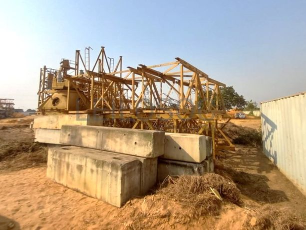 Grua Torre POTAIN 765 (Lança de 40 a 50m)