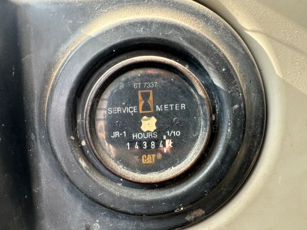 Grua de Rastos (90T) IMT F800