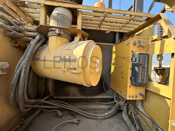 Grua de Rastos (90T) IMT F800