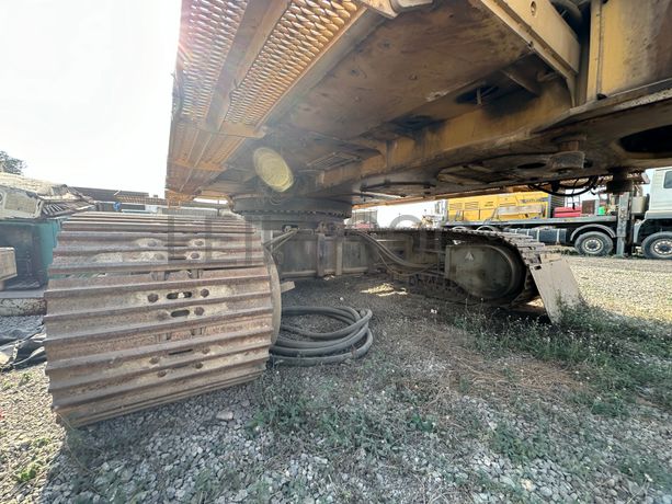 Grua de Rastos (90T) IMT F800