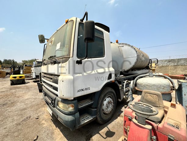 Autotanque Emulsão (8.000 L) MARCAF FA 75.250Q (4x2)