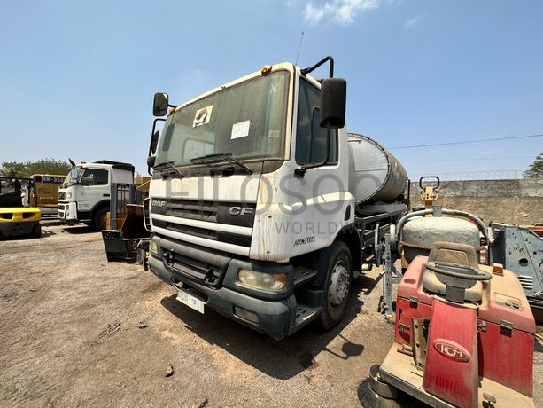 Autotanque Emulsão (8.000 L) MARCAF FA 75.250Q (4x2)