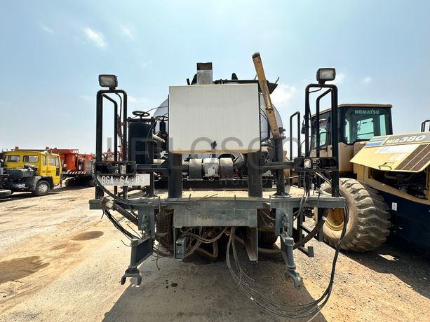 Autotanque Emulsão (8.000 L) MARCAF FA 75.250Q (4x2)