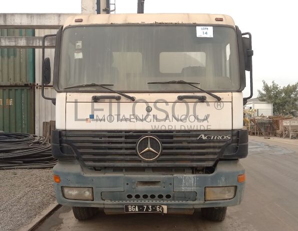 Autotanques de Água (15 M3) MERCEDES-BENZ ACTROS 3331K (6x4)